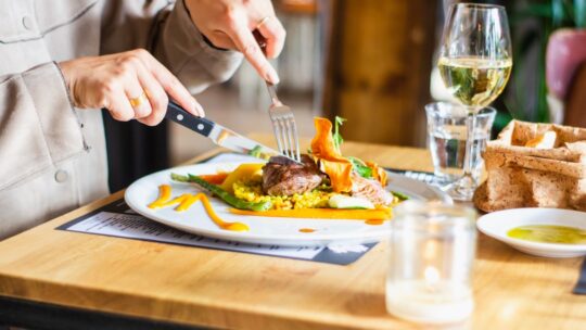 Oplev Den Bedste Madoplevelse hos Petersens Diner – Din Restaurant Odsherred
